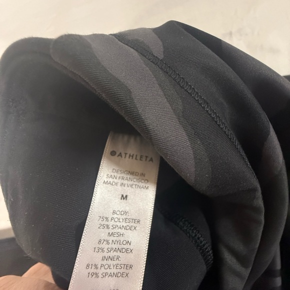 EUC Athleta Match Point Athletic Skort Gray Camouflage Medium - Picture 6 of 9